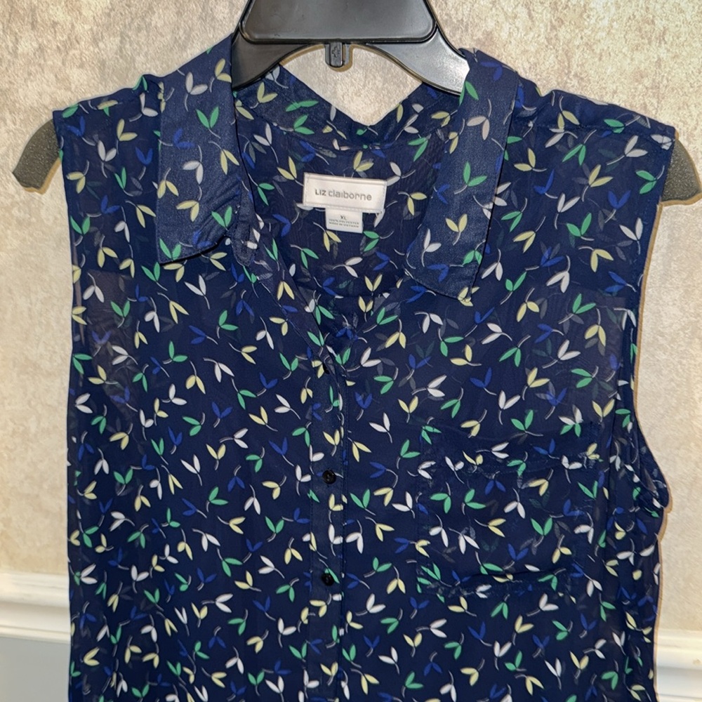 Liz Claiborne Women's Navy Sleeveless Top With Tank Top Underneath - Picture 5 of 9